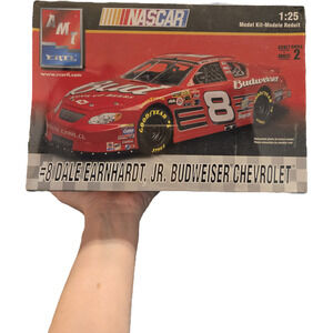 Dale Earnhardt Jr #8 Budweiser Chevy Monte Carlo AMT ERTL 1:25 NIB